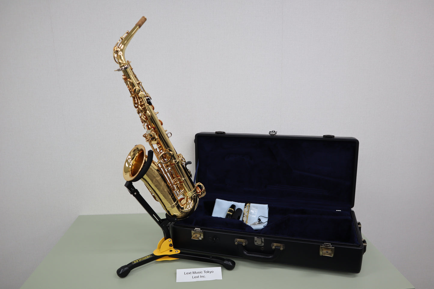 YAMAHA YAS-82Z Alto Saxophone Excellent with case MADE IN JAPAN In Stock #35