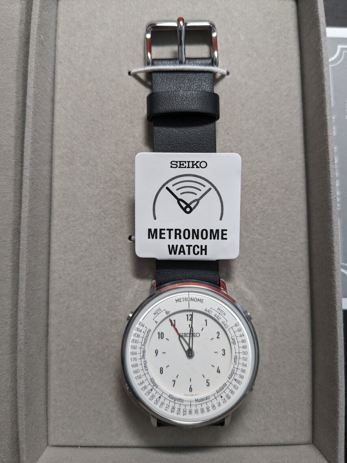 Metronome Watch Standard Line Monotone SMW006A