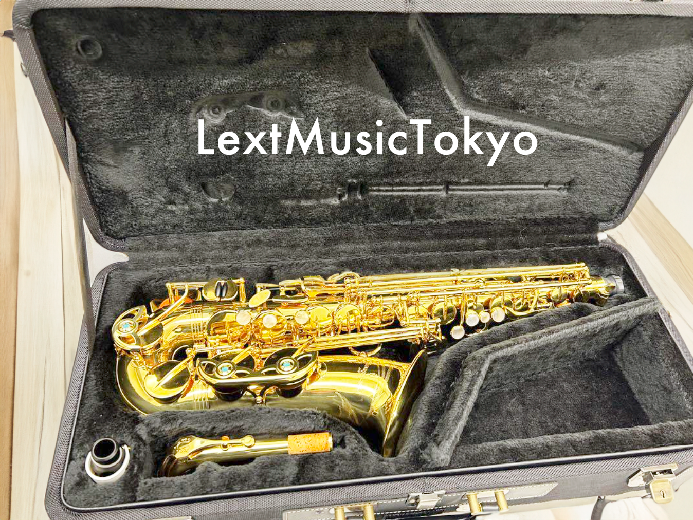 Yanagisawa / A-WO1 Alto Saxophone yellow brass Lacquer Finish JAPAN NEW