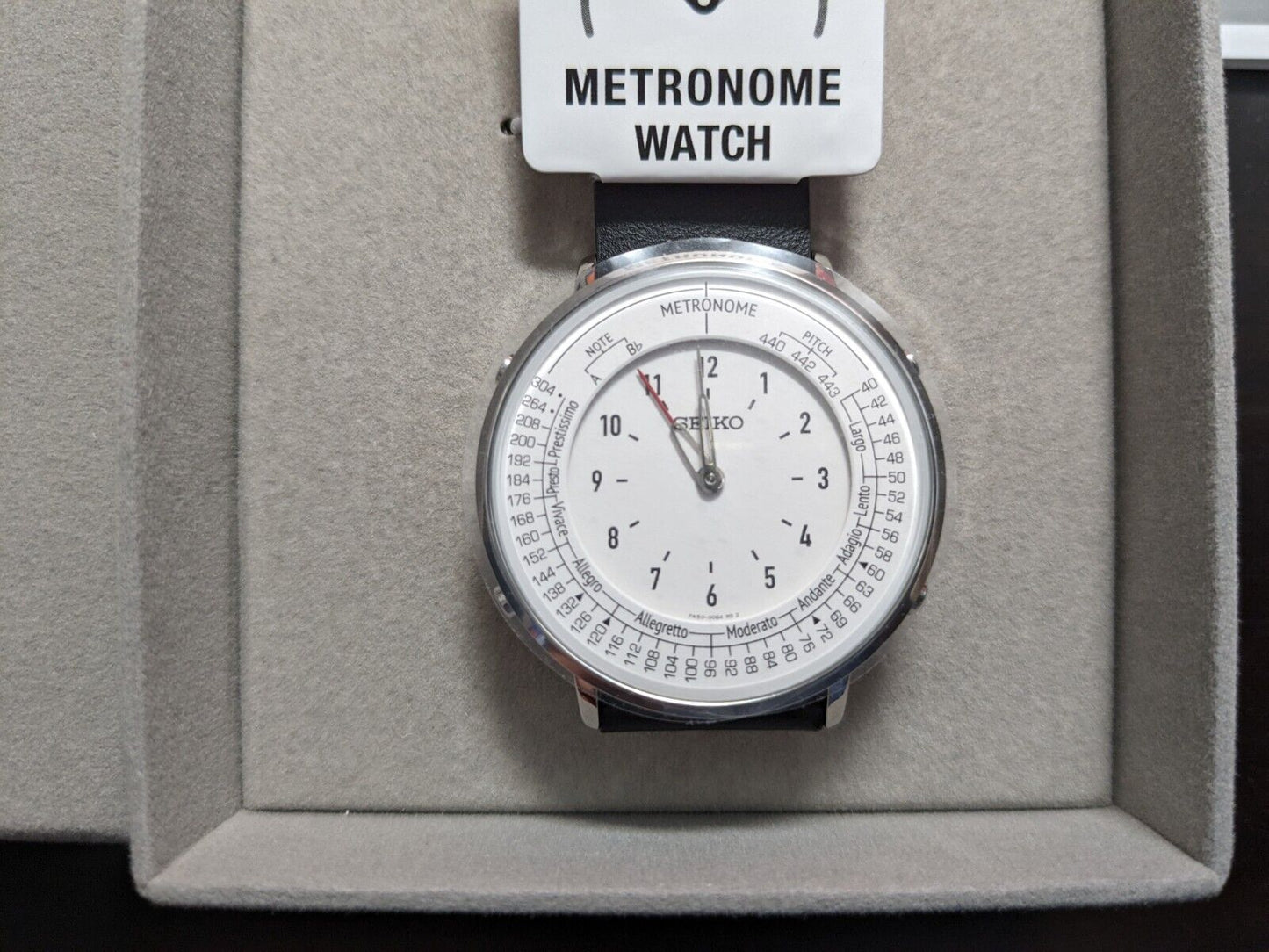 Metronome Watch Standard Line Monotone SMW006A